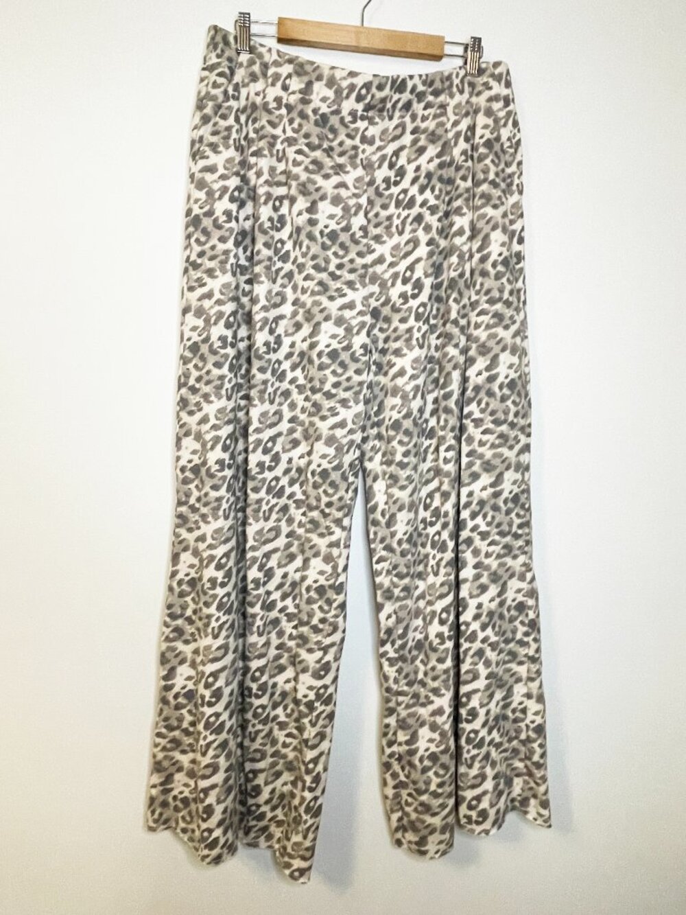 NWT Aerie Leopard Print Wide Leg Sweatpants XL High Rise Lounge Pants